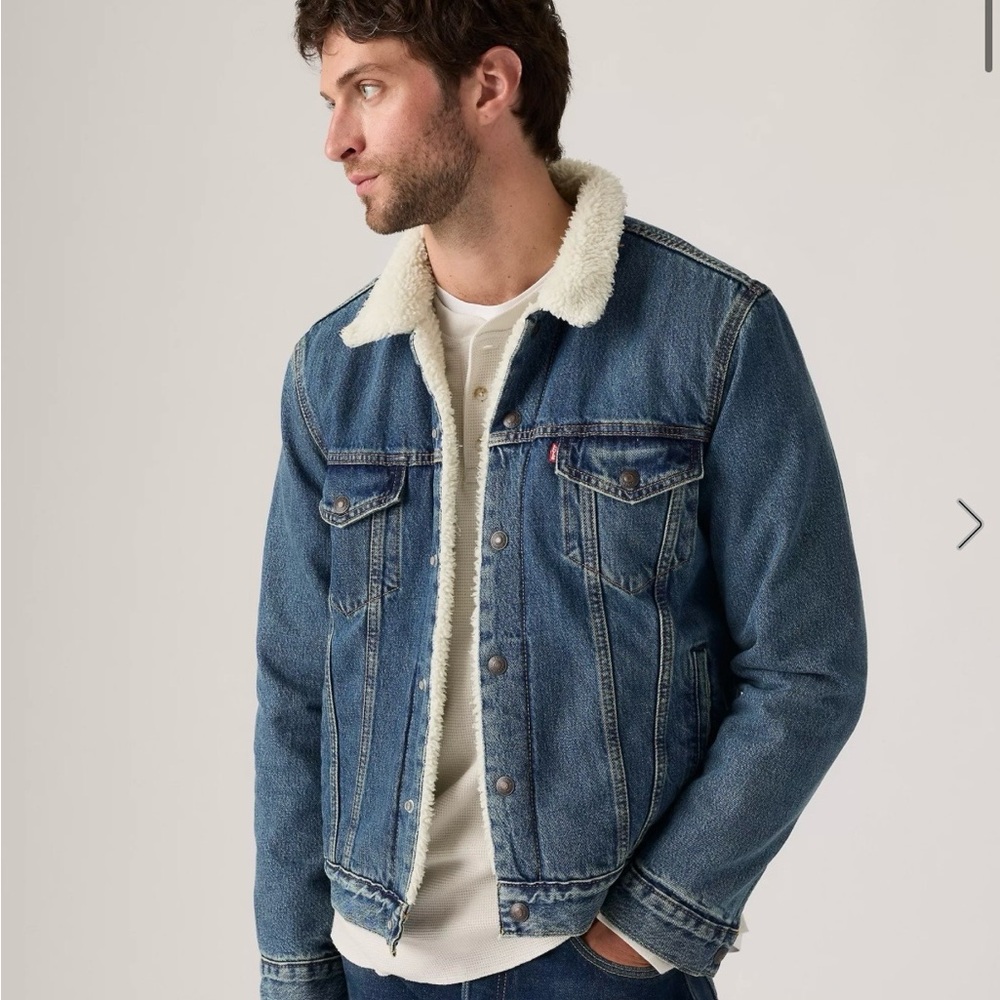 NWT Men's Levis Denim Sherpa-Lined Trucker Jacket Size S